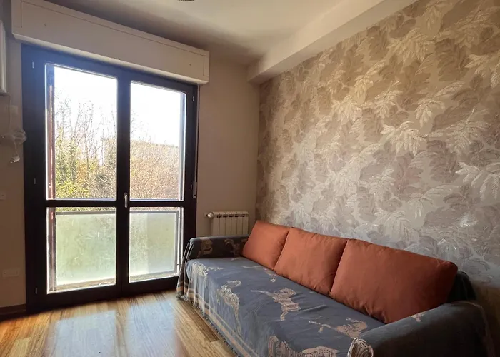 Secret Garden - Modern Apart Ment Near Center